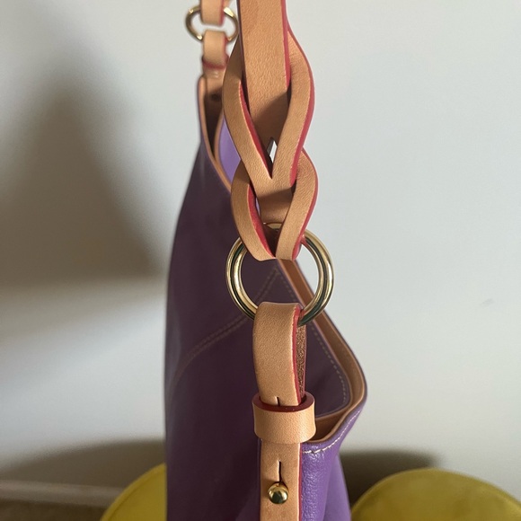 Beautiful eye-catching Purple Dooney&Burke - Picture 8 of 10